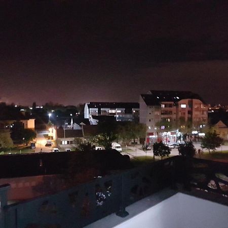 Royal Residence Apartmani 2 Pancevo Exterior photo